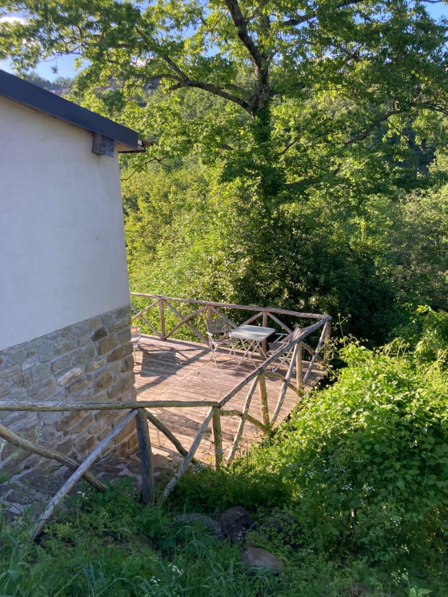 La Casina Del Prete Villa Caprese Michelangelo Exterior foto